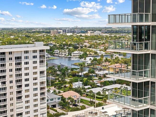 Building Photo - 2110 N Ocean Blvd