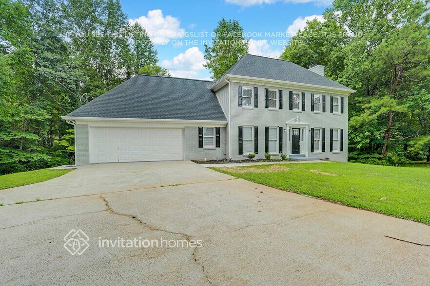 Building Photo - 601 Exam Ct