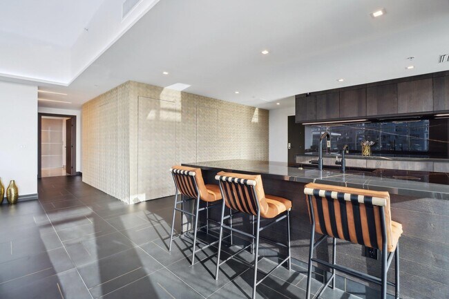 Building Photo - 1262 Kettner Blvd