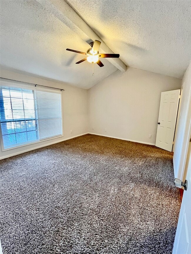 Building Photo - 1311 Antoine Dr