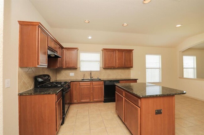 Building Photo - 20427 Shiloh Mist Ln