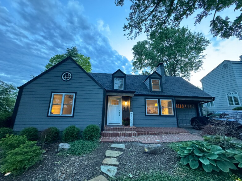 Primary Photo - 5552 Belinder Ave