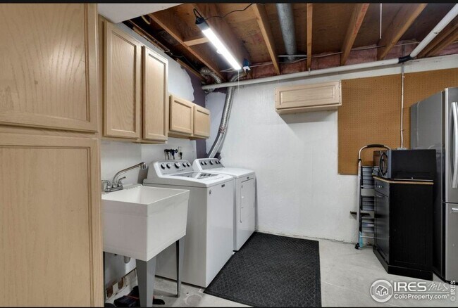 Building Photo - 1621 Kennedy Ave