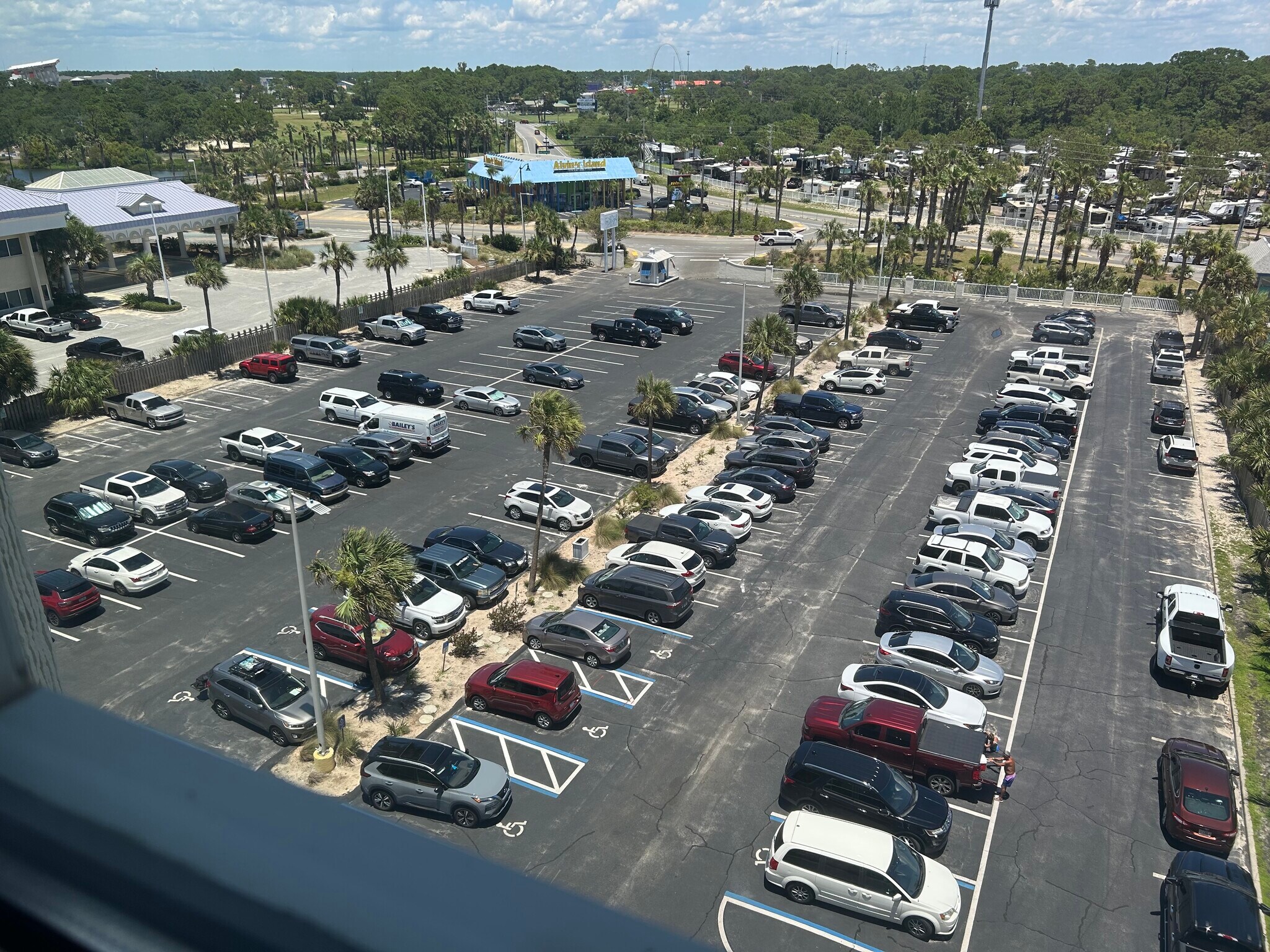 Security Shed at Parking Lot Entrance - 8817 S Thomas Dr