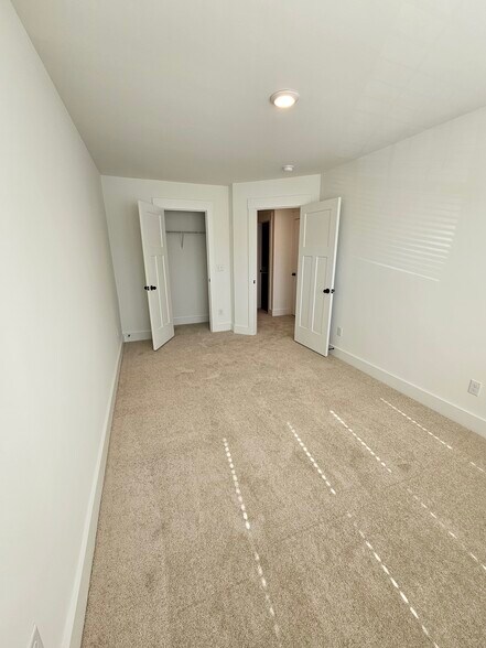 Building Photo - 31 Moon Haven Way