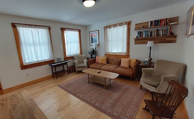 Building Photo - 23 Turner Hill Rd