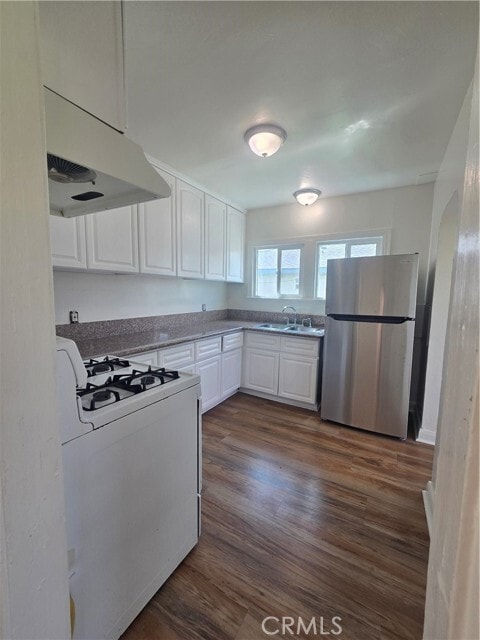 Building Photo - 4509 Ivar Ave