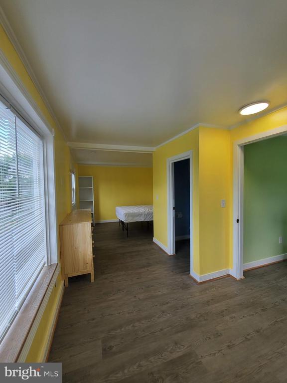 Building Photo - 448 Ridgeview Rd