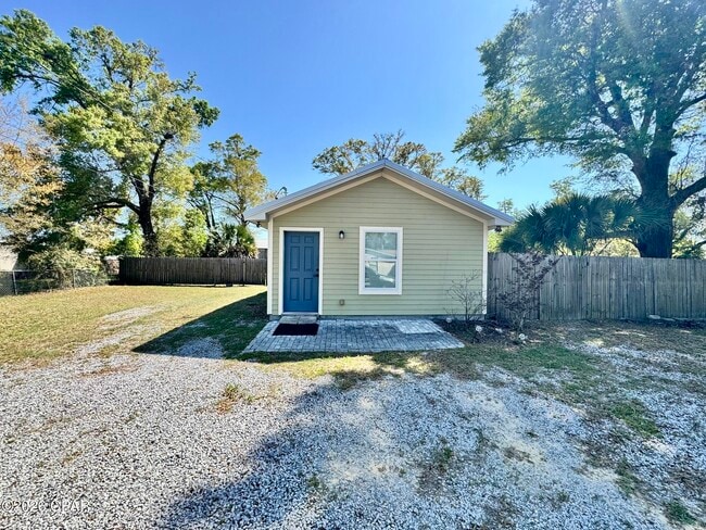 Building Photo - 4122 Corbin Rd