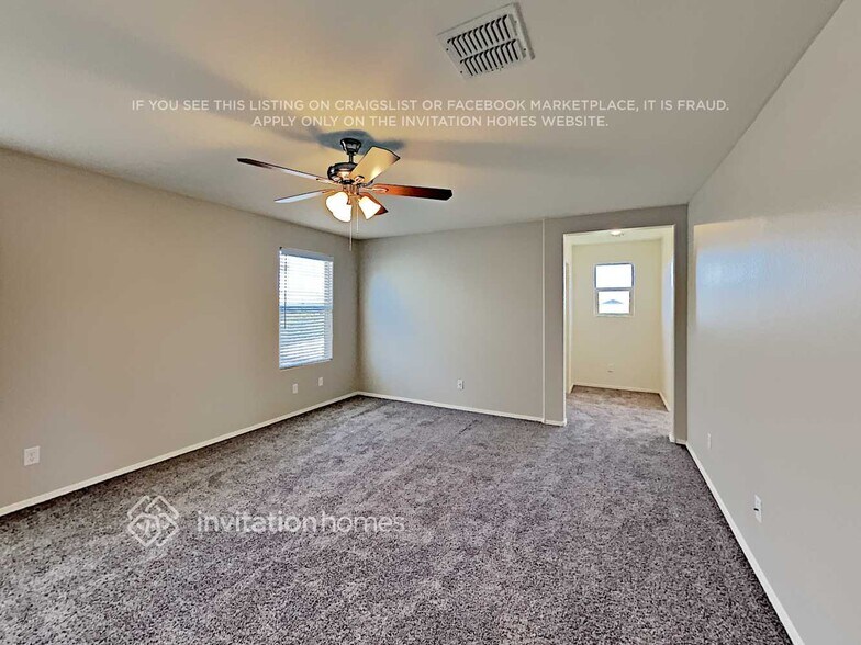 Building Photo - 16648 W Sierra St