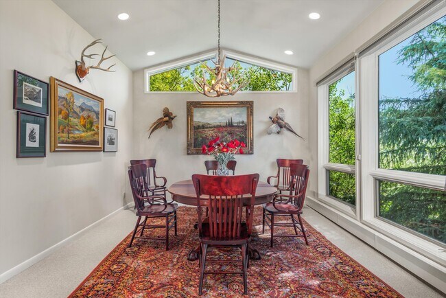 Building Photo - 15 Terrace Dr