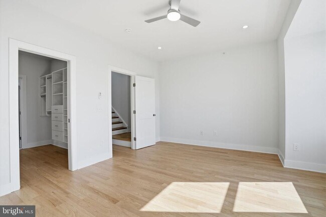 Building Photo - 222 Hermitage St