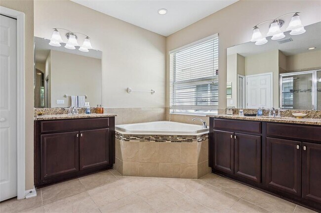 Building Photo - 10112 Caraway Spice Ave