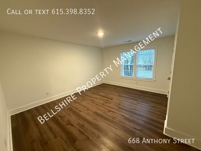 Building Photo - 668 Anthony St