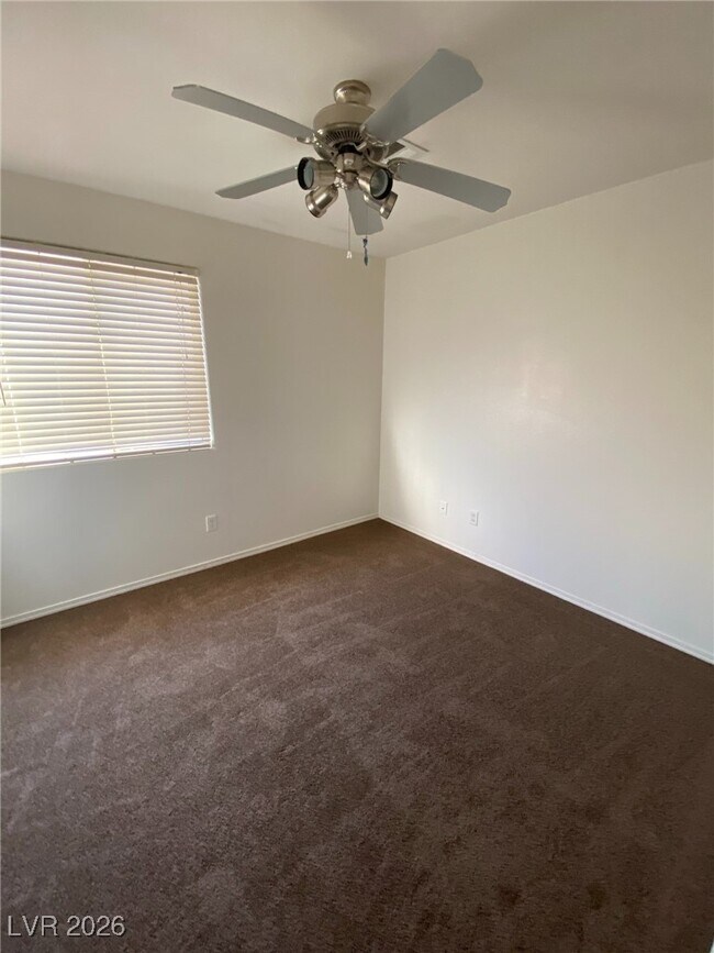 Building Photo - 987 Cantabria Heights Ave