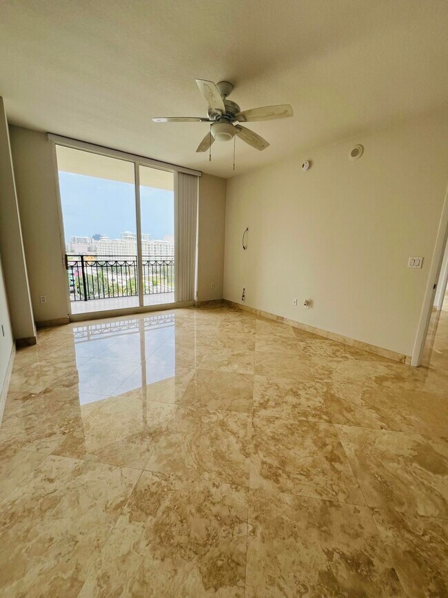 Building Photo - 550 Okeechobee Blvd
