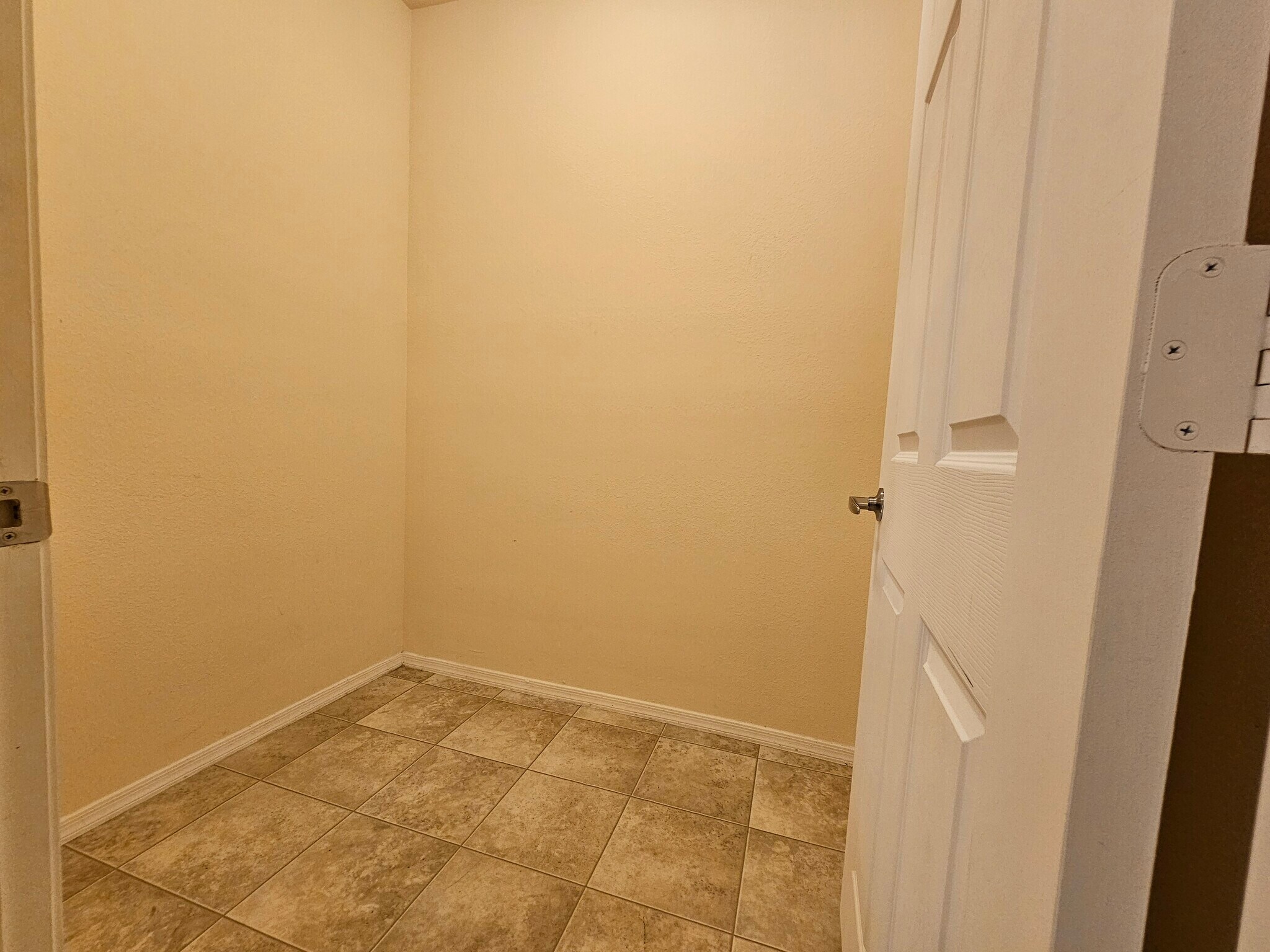 Building Photo - 18416 Cave Creek Road