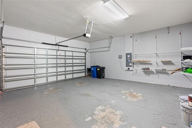 Building Photo - 1092 Pipestone Pl