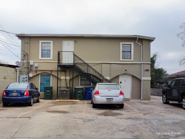 Primary Photo - 1013 N Canada Ave