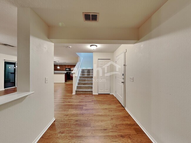 Building Photo - 7314 Tangle Bend Dr