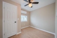 Building Photo - 2516 Craigmont St
