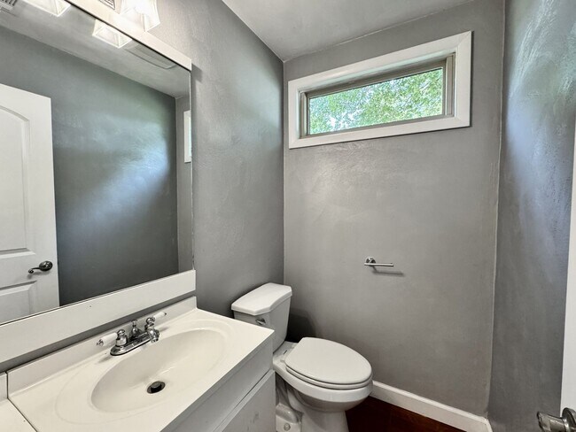 Building Photo - Available NOW! Unique Home in Wesleyan Cha...