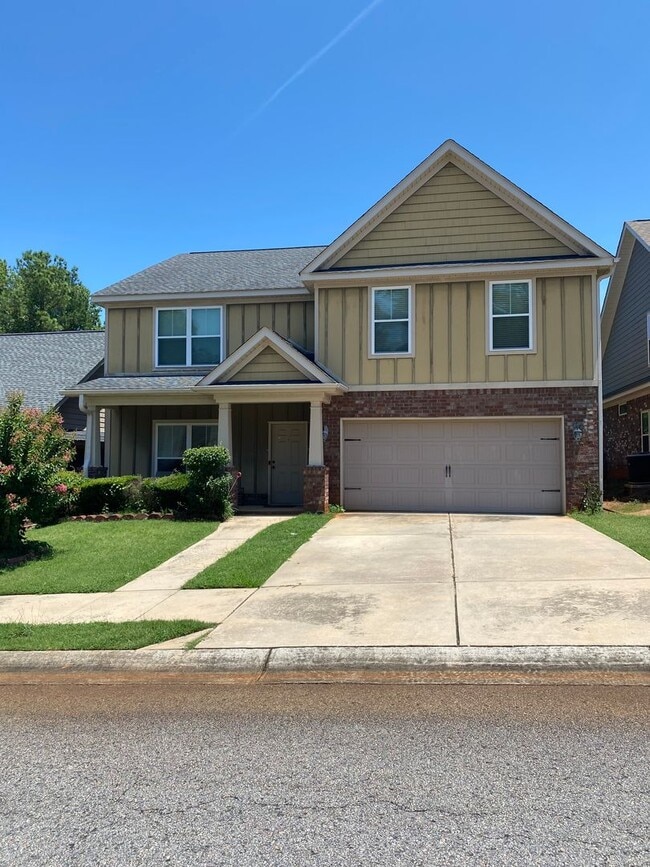 Building Photo - 1023 Barrett Dr