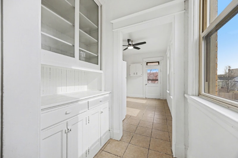 Building Photo - 37 Euclid St