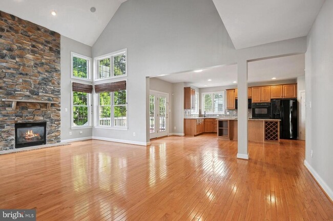 Building Photo - 43708 Red House Dr