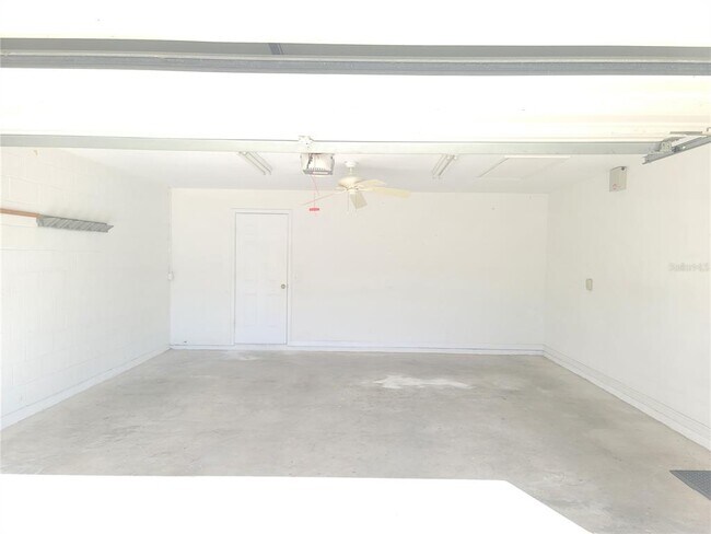 Building Photo - 45 Barkwood Ln