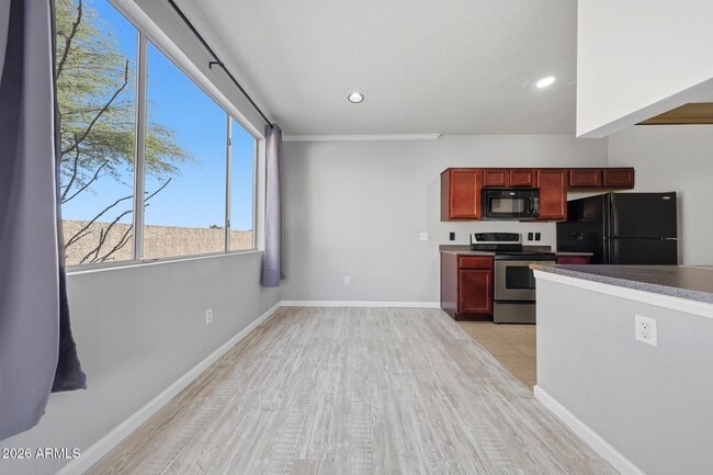 Building Photo - 16013 S Desert Foothills Pkwy