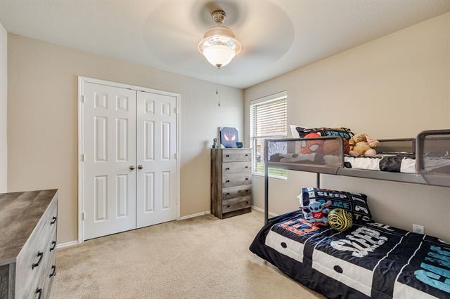 Building Photo - 5640 Lincolnwood Dr