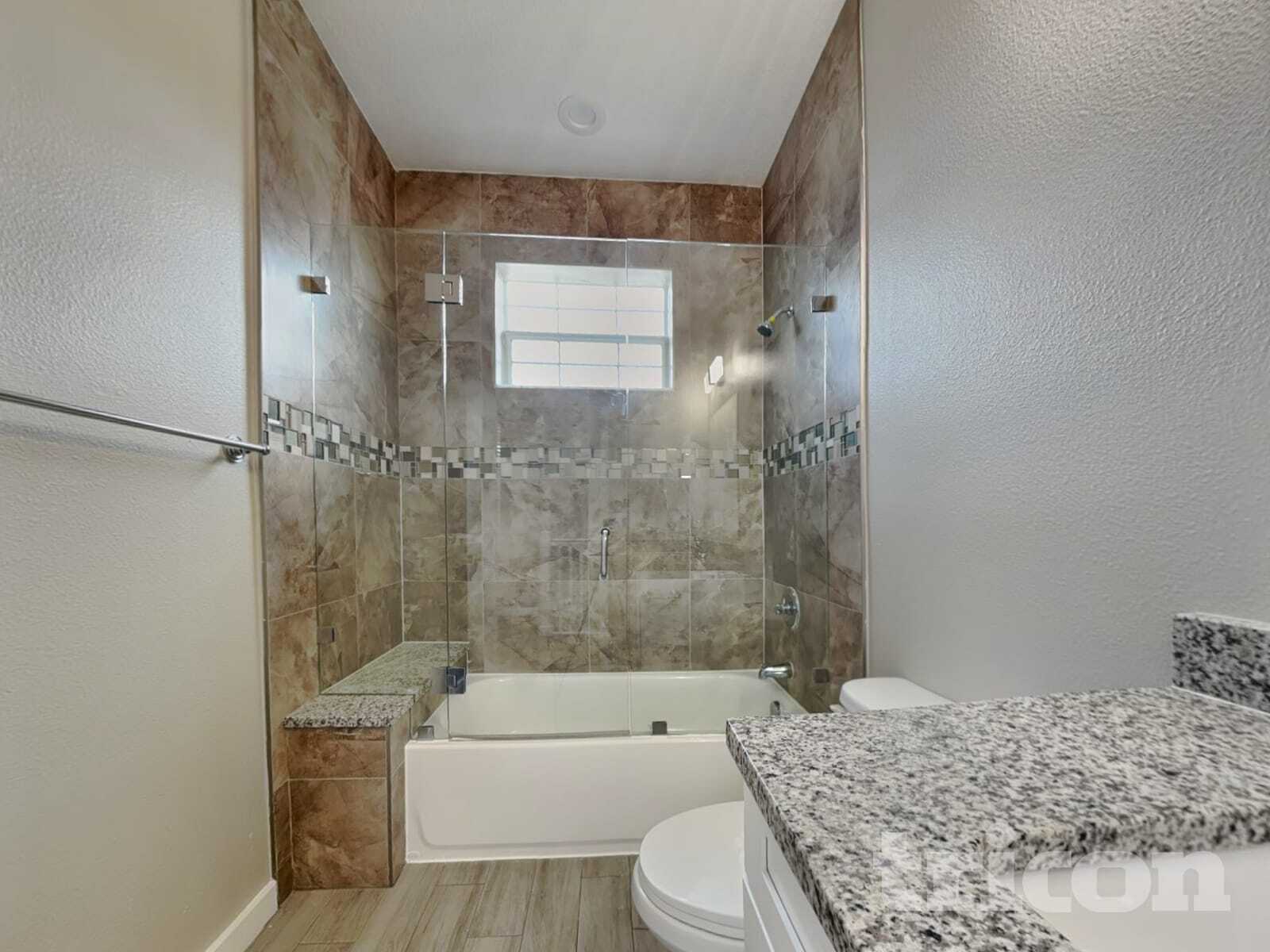 Building Photo - 8118 N Coolidge Ave