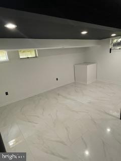 Building Photo - 7647 Summerhill Ct