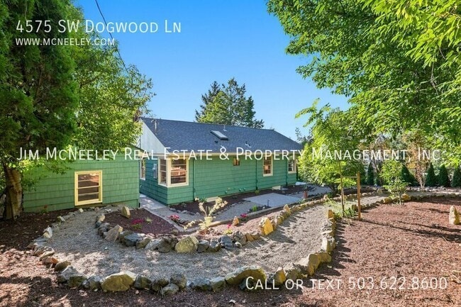 Building Photo - 4575 SW Dogwood Ln