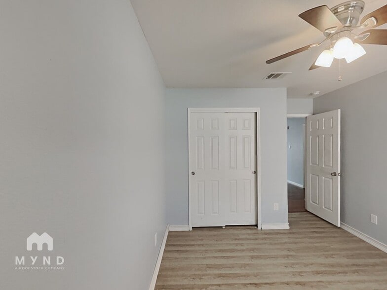 Building Photo - 286 Nandina Dr