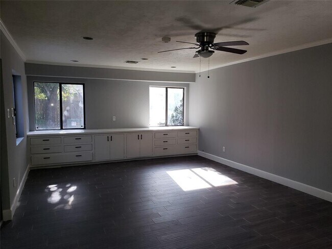 Building Photo - 10738 Villa Lea Ln