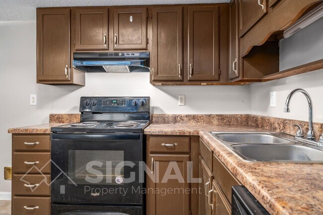 Building Photo - 1267 Magnolia Pl