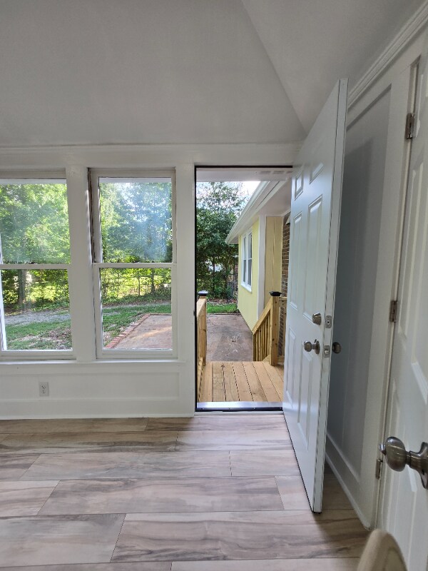Building Photo - 4462 Bryant Dr SW