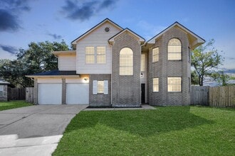 Building Photo - 20303 White Poplar Dr