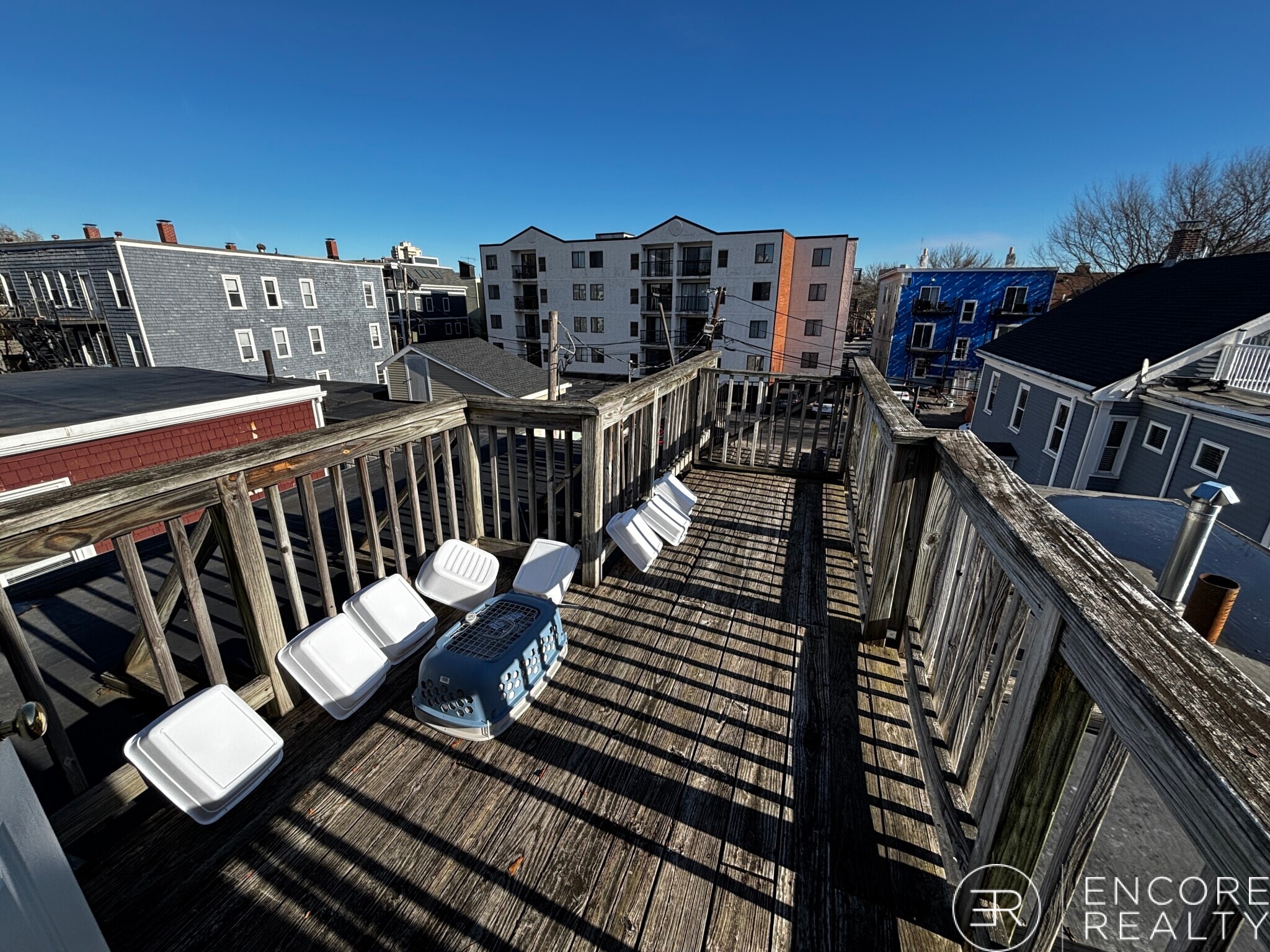 Building Photo - 222 Banks St