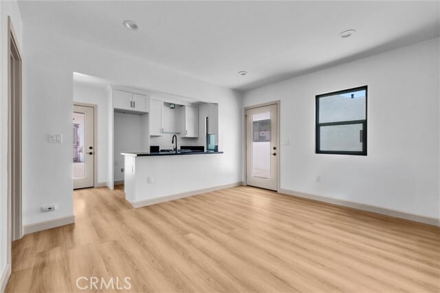 Building Photo - 5090 Rockledge Dr