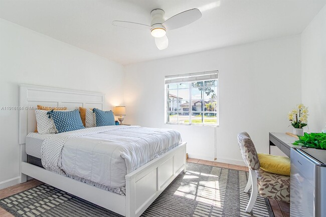 Building Photo - 12101 SW 135th Terrace