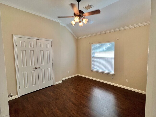 Building Photo - 11712 Summer Brook Ct