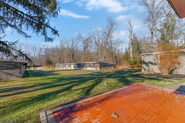 Building Photo - 111 King George Rd