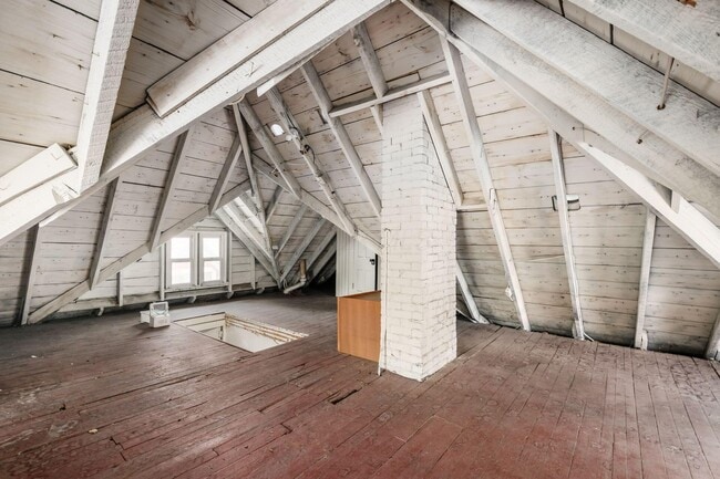 Building Photo - 224 Wilber Ave
