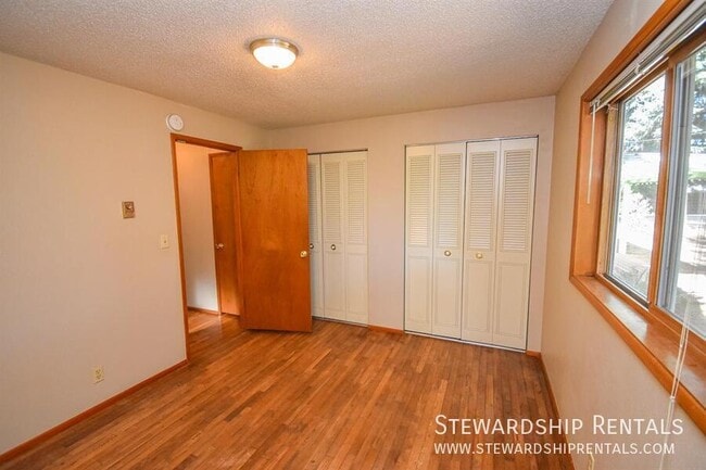 Building Photo - 1183 Skipper Ave