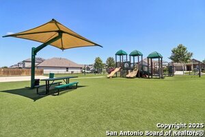 Building Photo - 10443 De Gonzalo Way