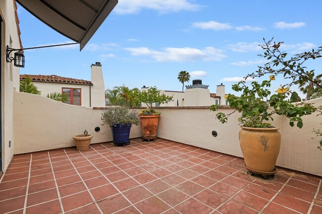 Building Photo - Experience Luxe Living in Santa Barbara's ...