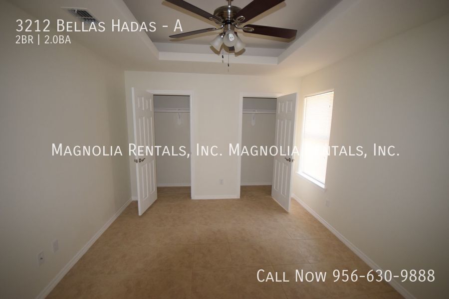 Building Photo - 3212 Bellas Hadas St